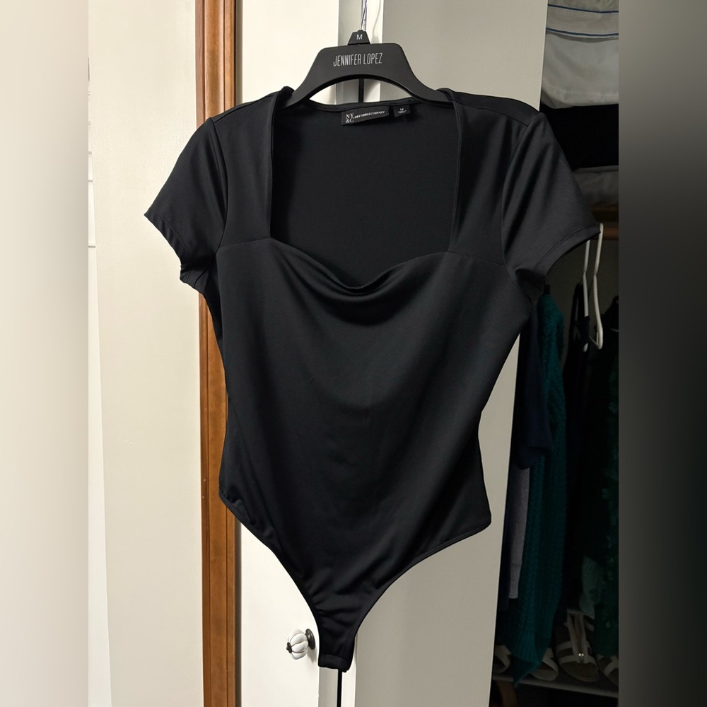 New York and Company NY&C solid black short sleeve poly spandex bodysuit Medium